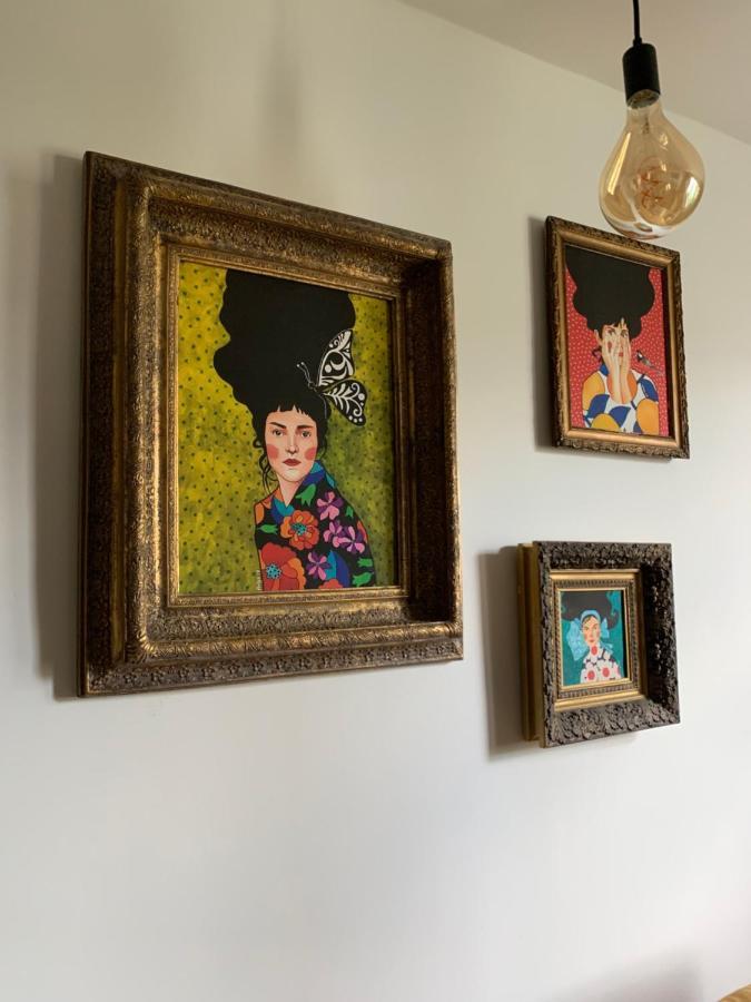 Metro Trocka Apartment วอร์ซอ ภายนอก รูปภาพ